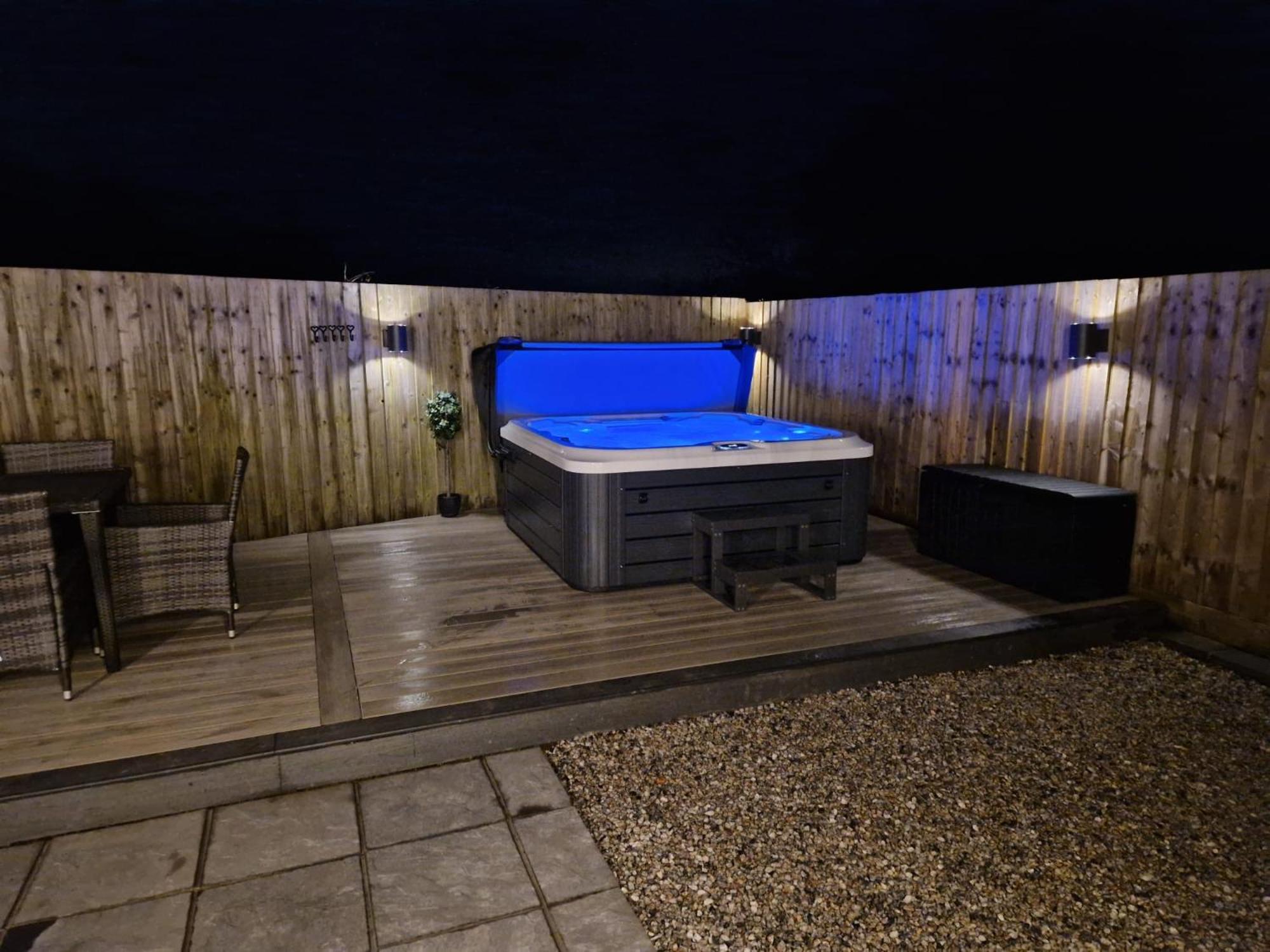 No 1 The Paddock - Spacious Holiday Home With A Hot Tub Bude Dış mekan fotoğraf